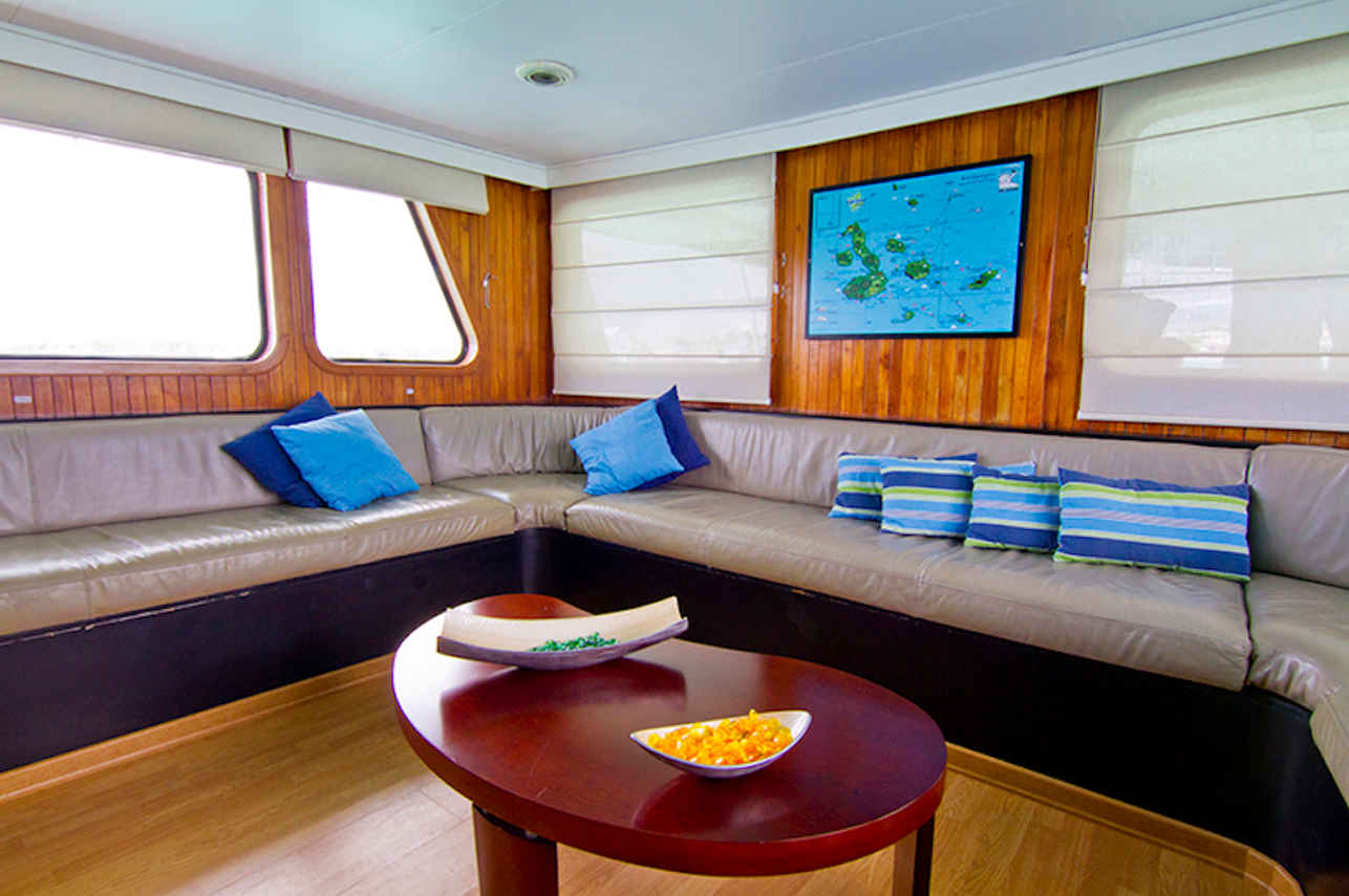 Tip Top III Lounge Area