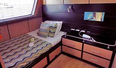Single Cabins 7 & 8