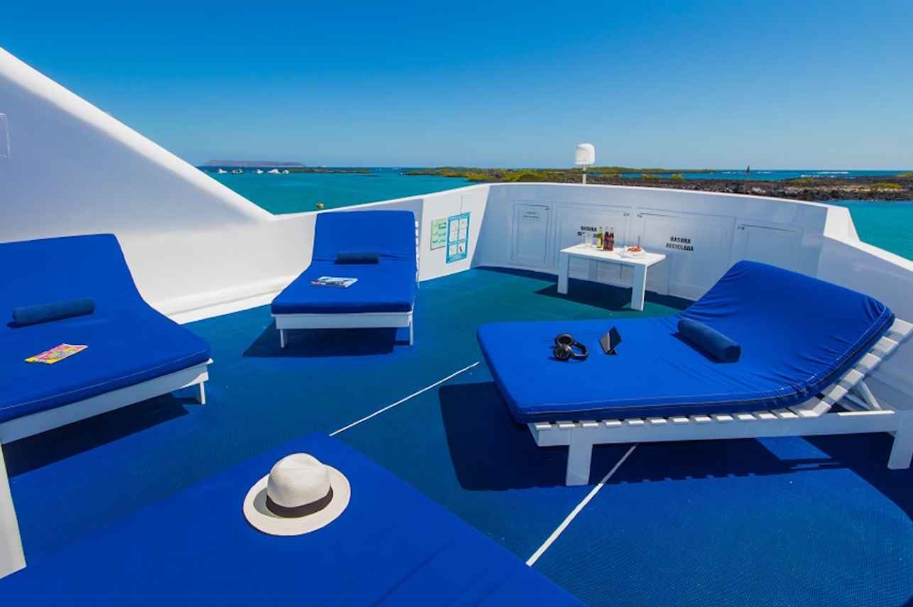 Sun Deck - Tip Top III Galapagos