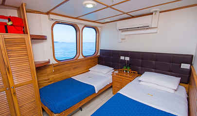 Single Cabins