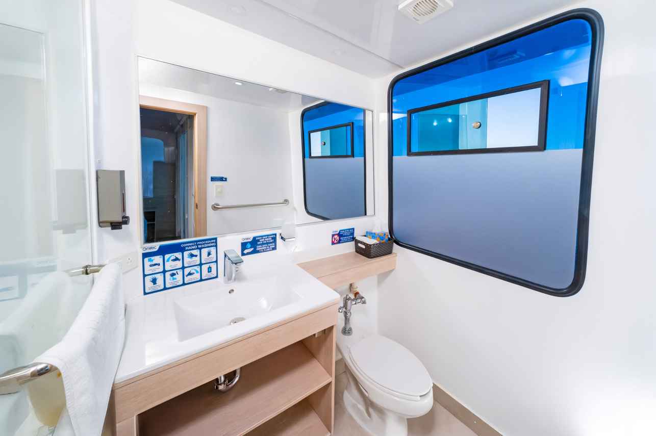 mit eigenen Badezimmern - Treasure of Galapagos