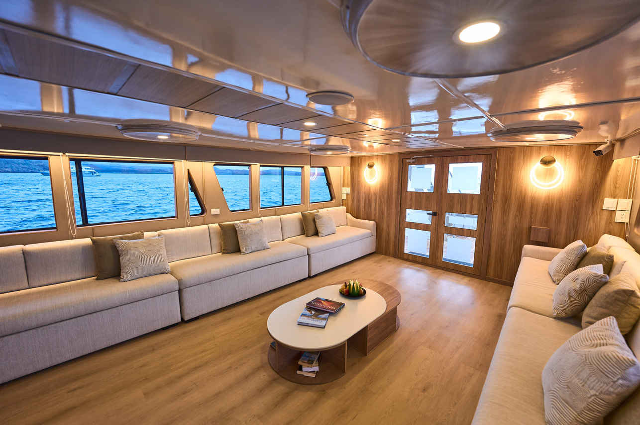 インドア談話室 - Monserrat