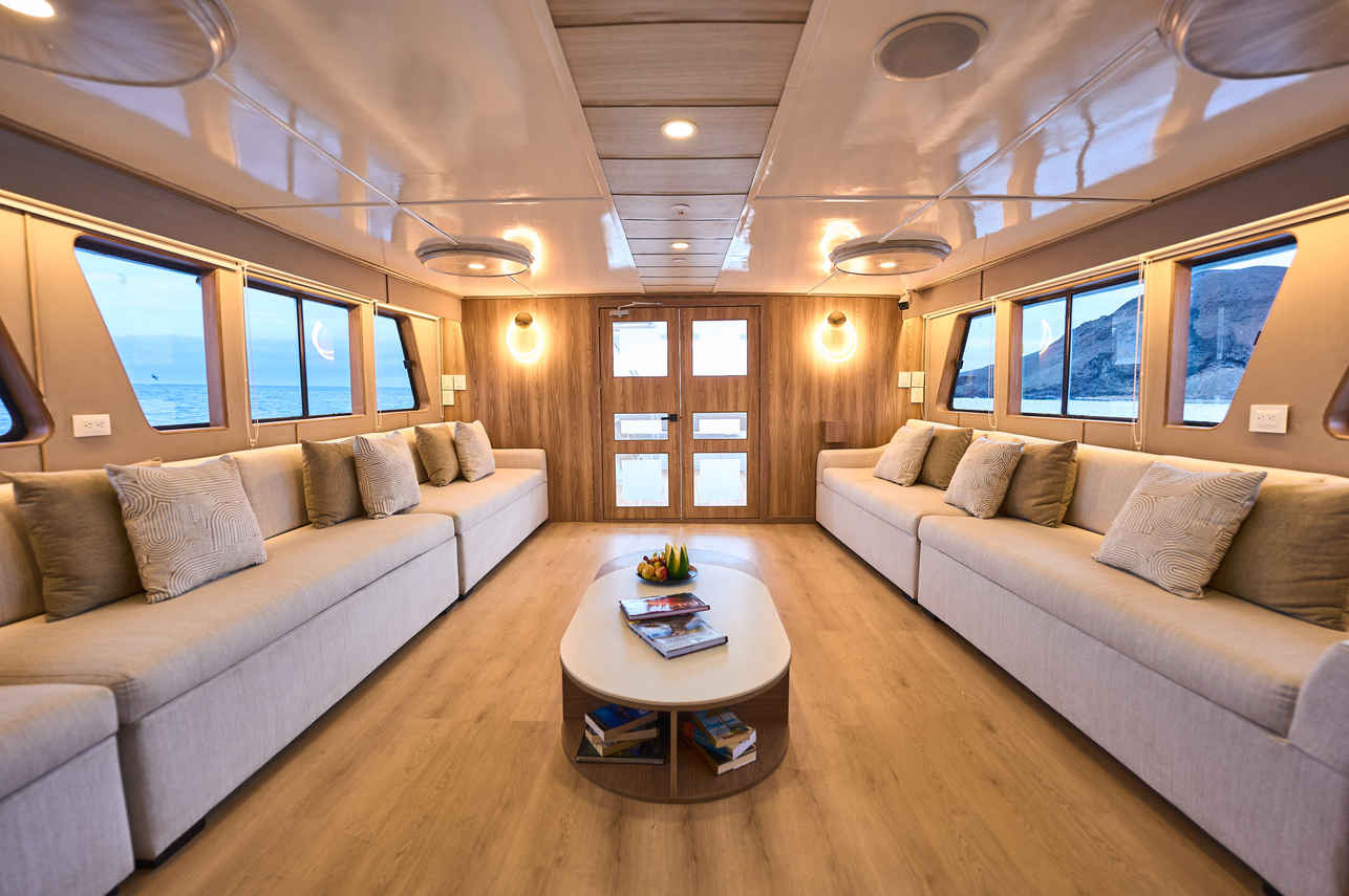 インドア談話室 - Monserrat