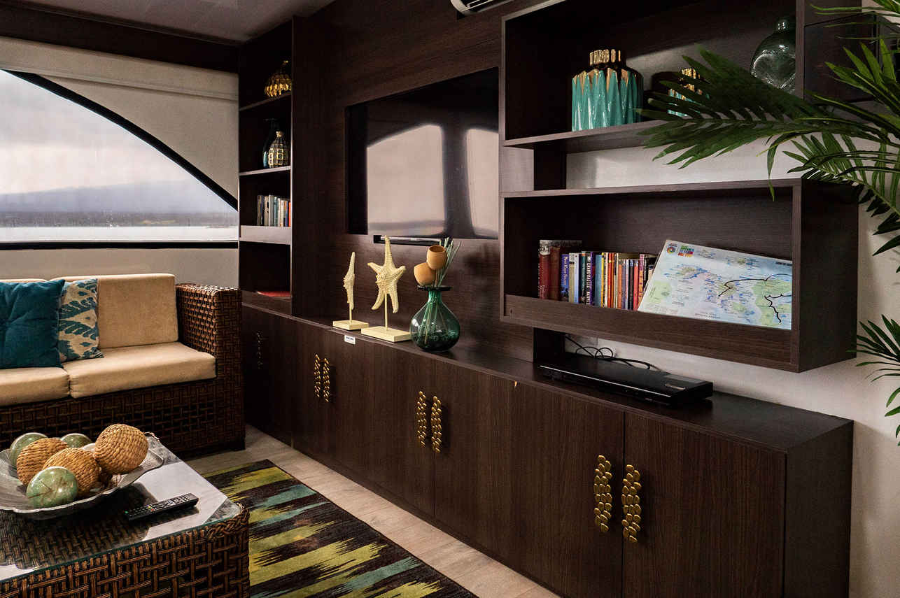 Indoor salon - EcoGalaxy