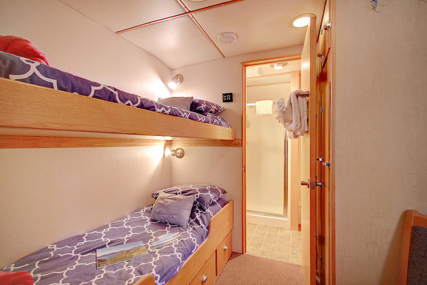 Single Navigator Stateroom