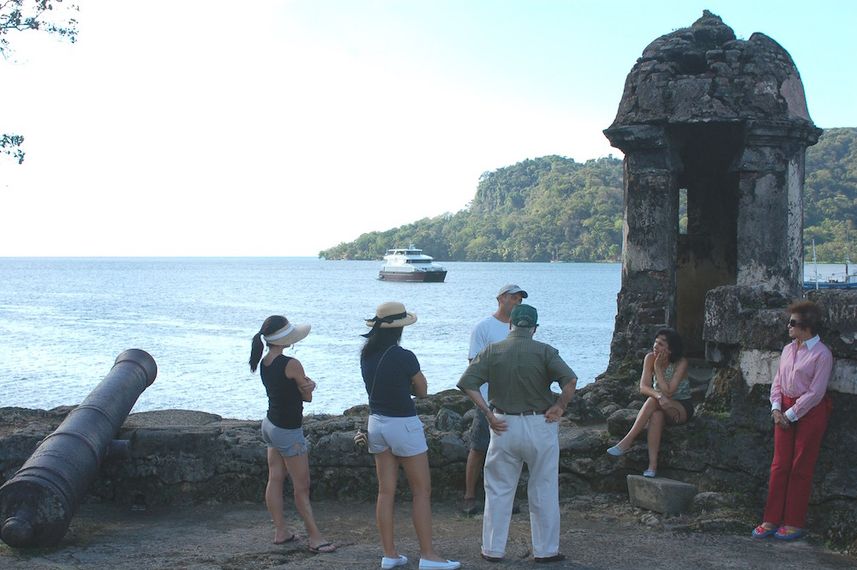 Exploring Portobelo - Discovery Panama