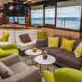 Bar and Lounge Area - President