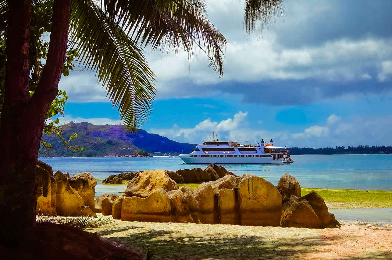 Pegasos on Seychelles