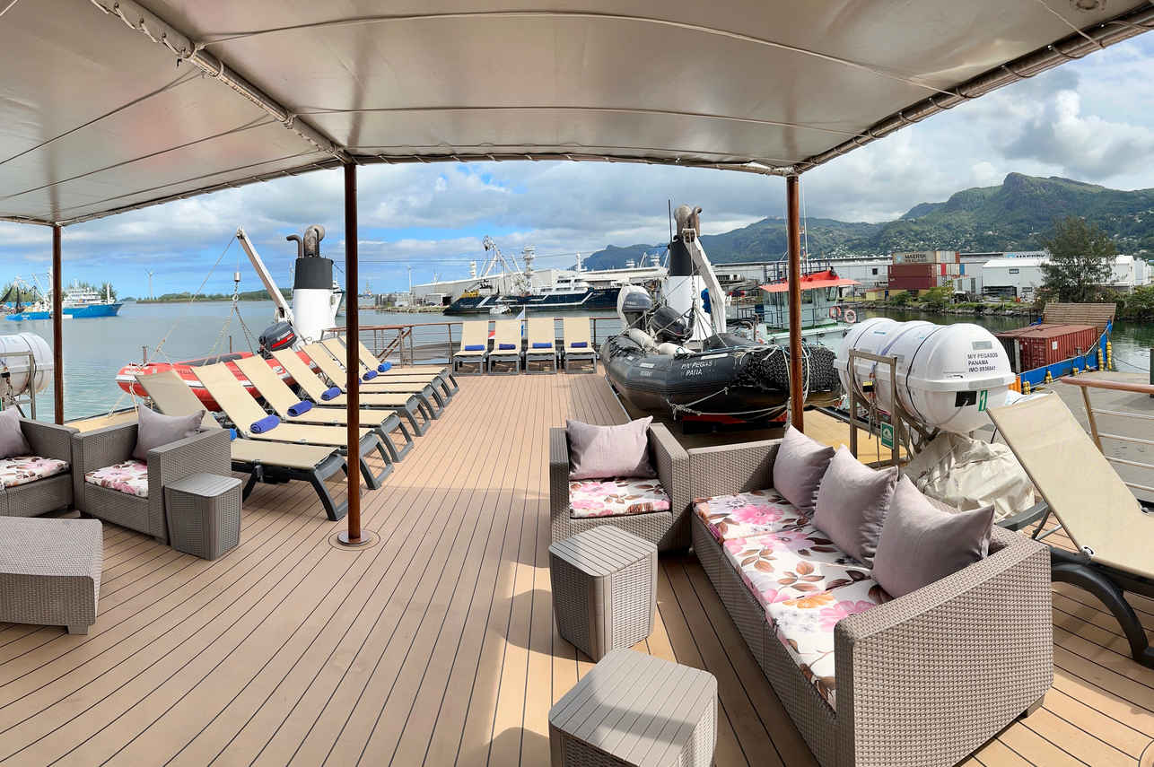 outdoor lounge and sun deck