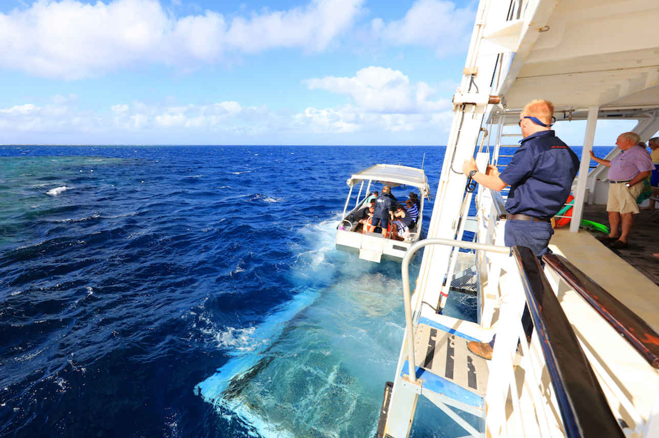 Glass Bottom Boat Setting Off - Coral Expeditions II
