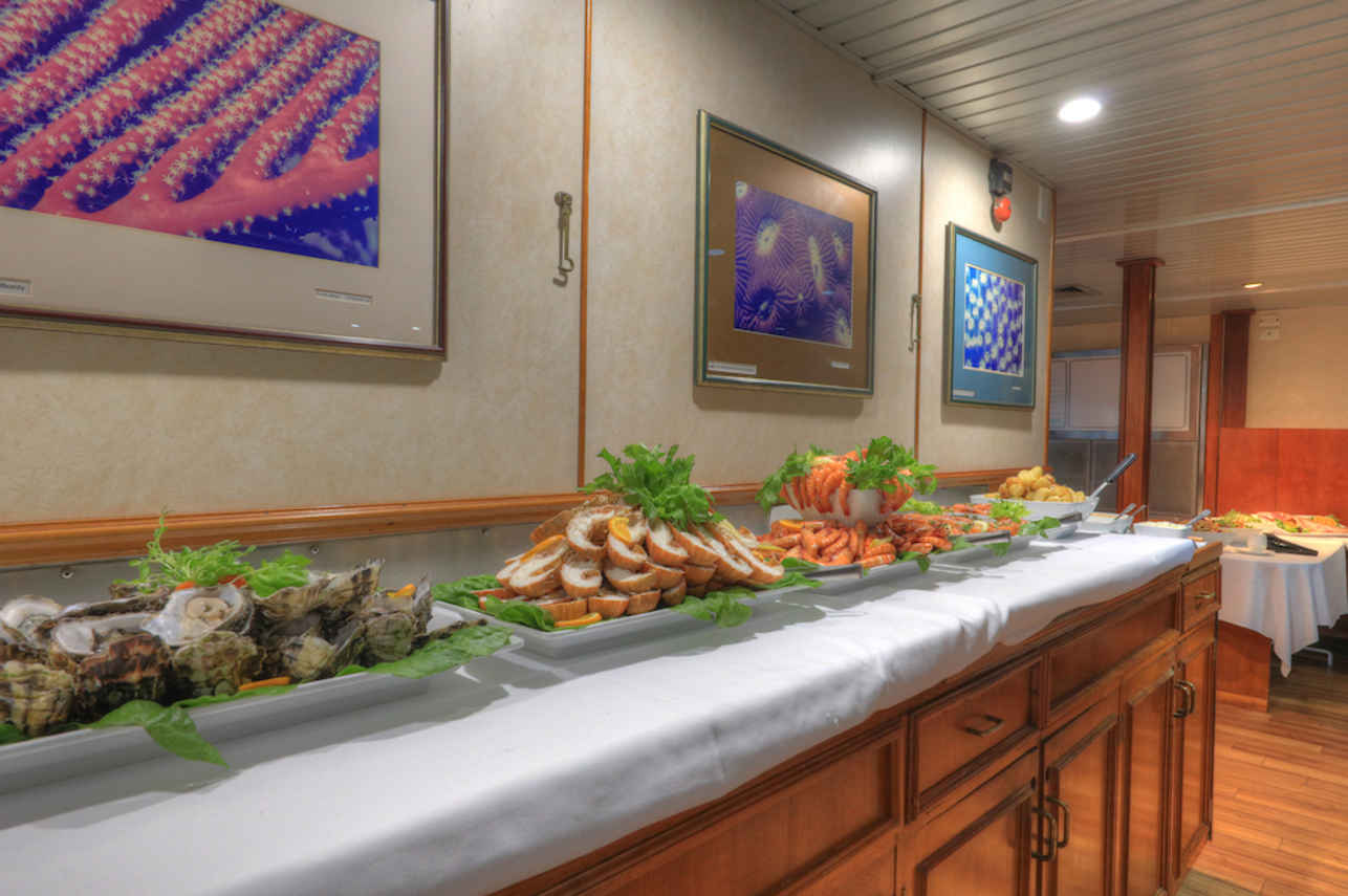 Seafood Buffet Dinner - Coral Expeditions II