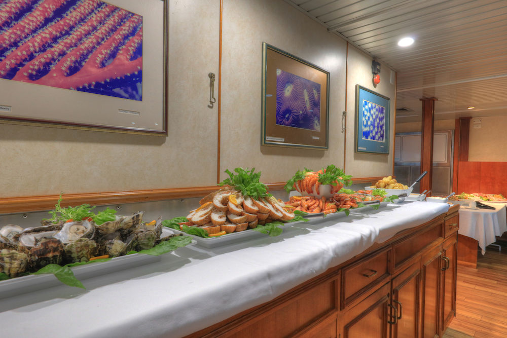 Seafood Buffet Dinner - Coral Expeditions II
