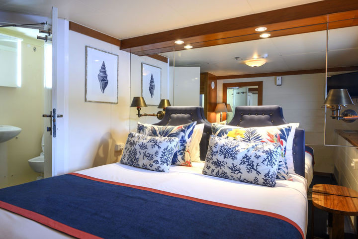 The Hibiscus Deck Double Cabins