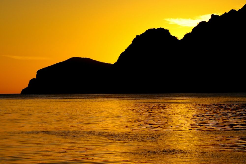Enjoy amazing sunsets on your cruise - Westward 