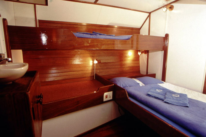 Twin Cabin B