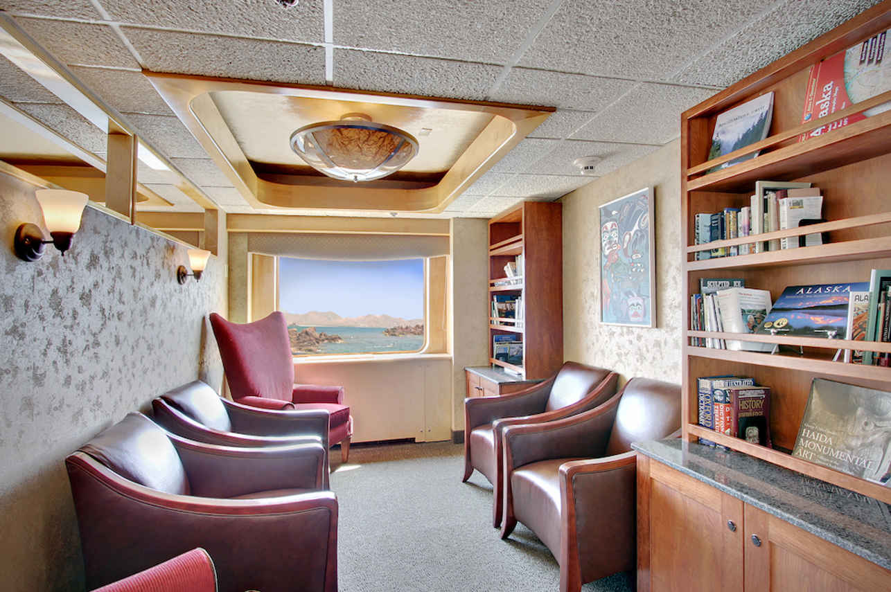 Library - Safari Endeavour Alaska