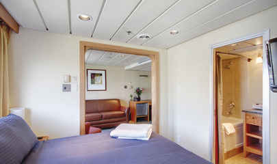 Commodore Suite (205 - 208)