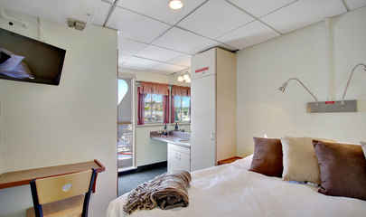 Trailblazer Cabin (105-106)