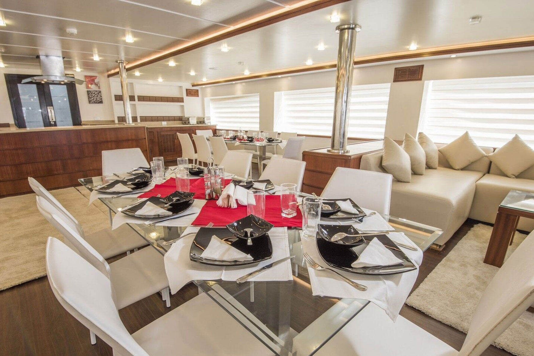 Dining Room - Maldives Aggressor II