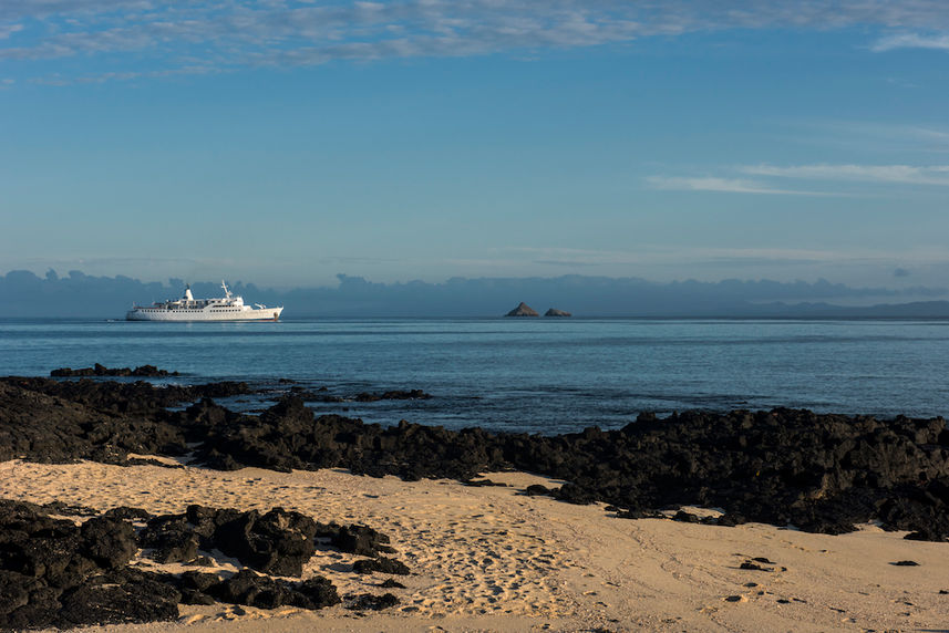 M/V Galapagos Legend