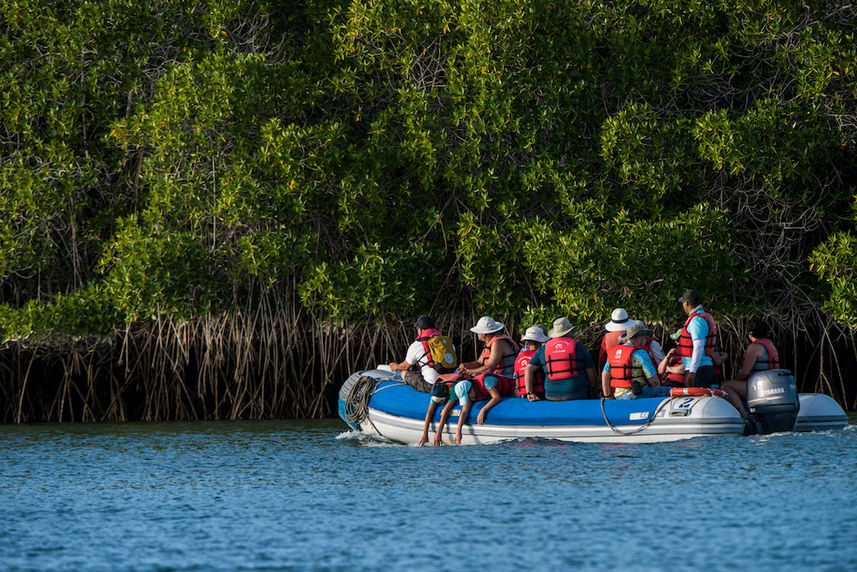 Trasporto in panga - Coral I and II