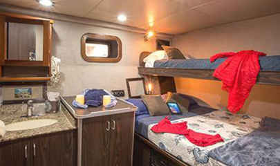 Twin Cabin