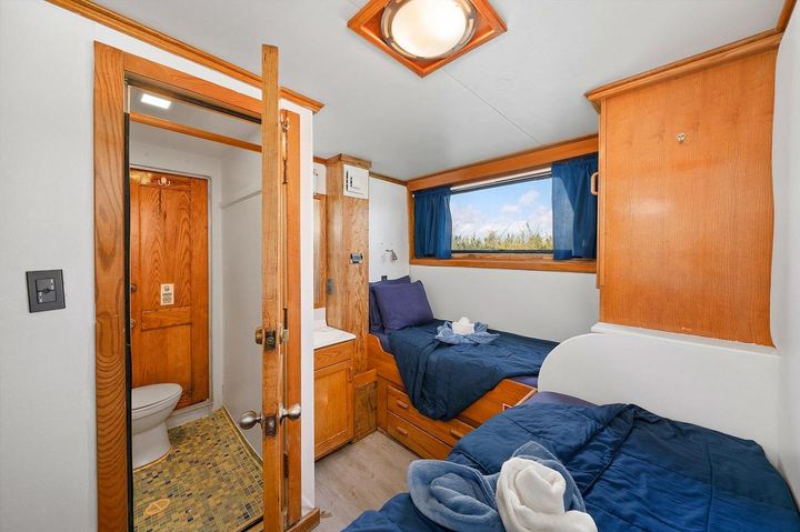 Standard Cabin