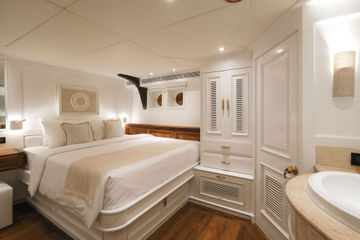 Lower Deck - Double Cabins