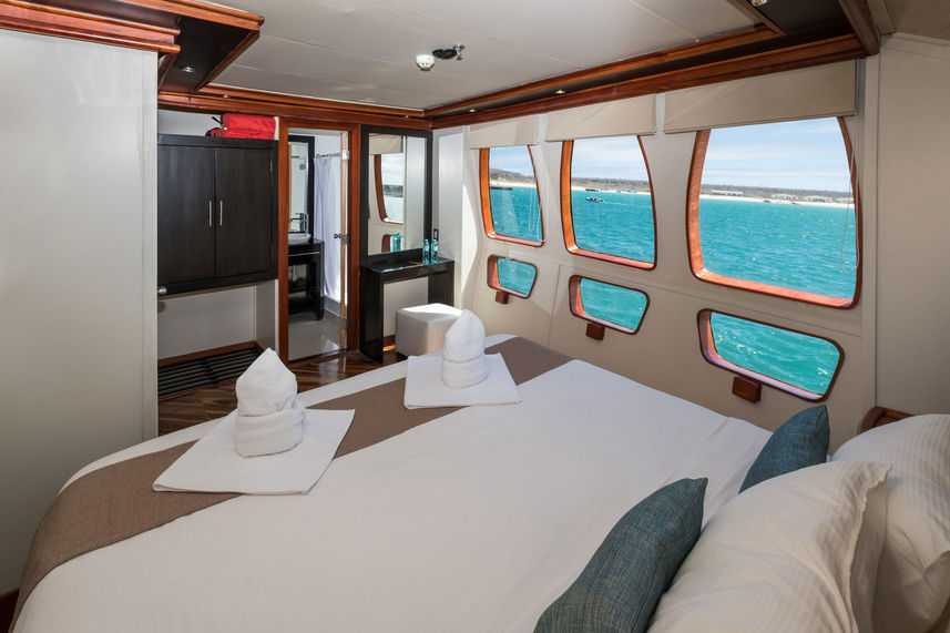 Main Deck Cabin - Majestic Explorer