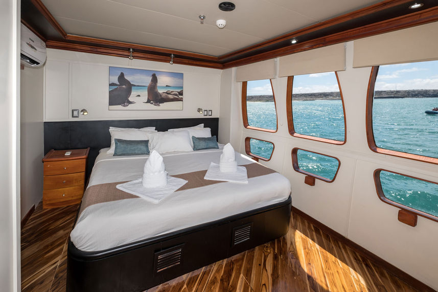 Main Deck Cabin - Majestic Explorer