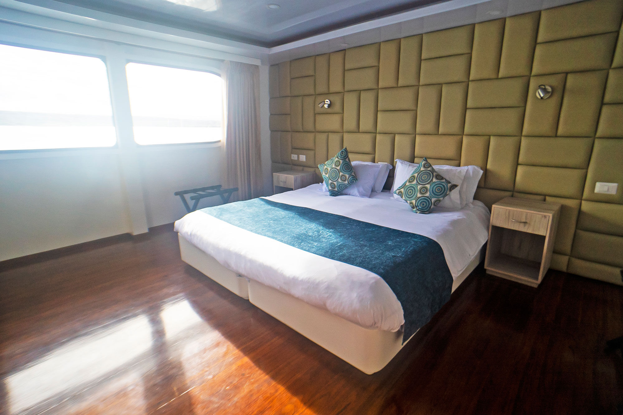 Stateroom - Petrel