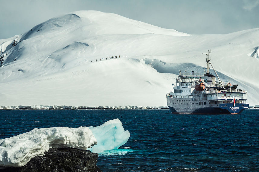 MV Plancius