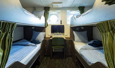 Quadruple Porthole