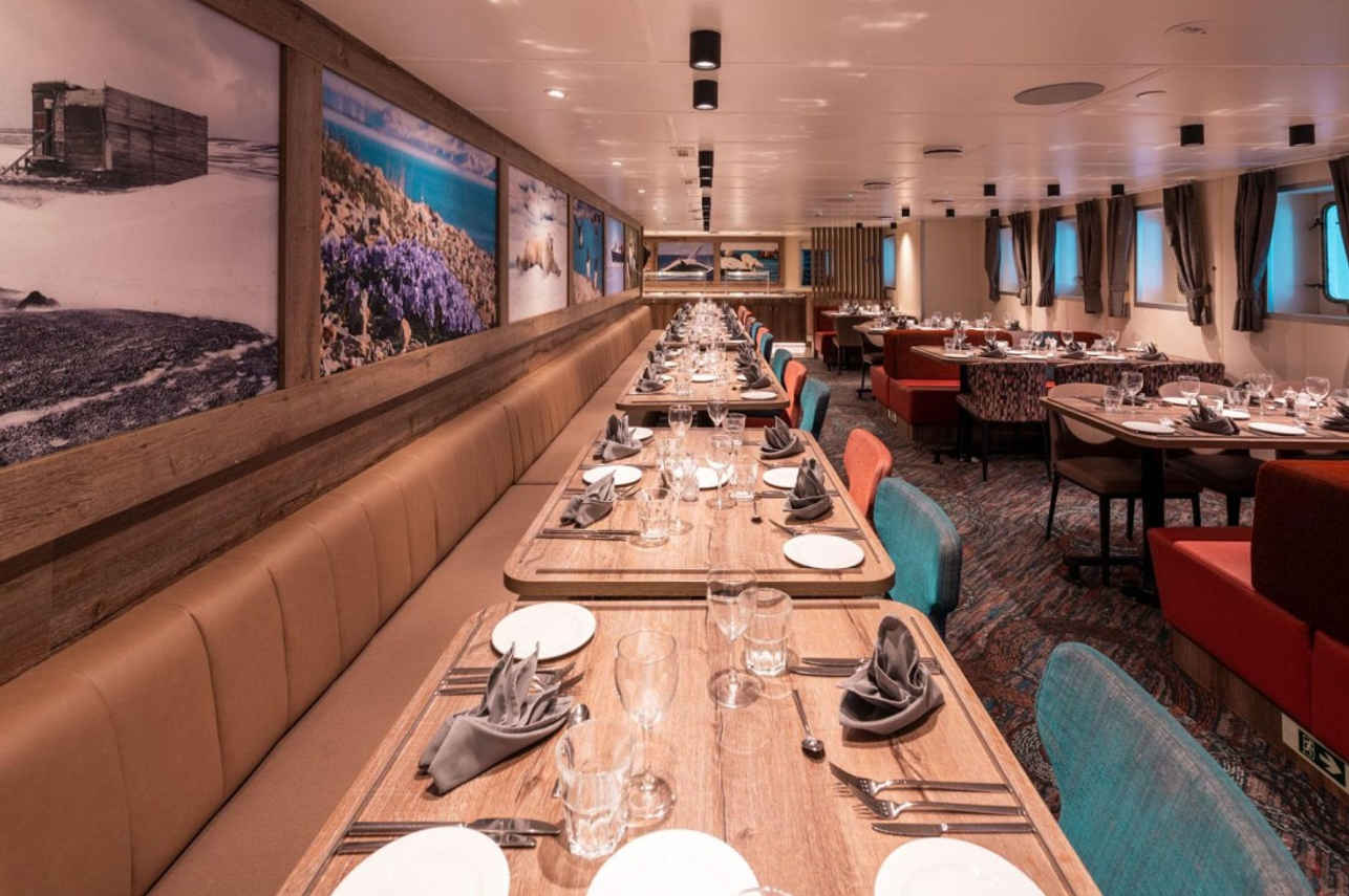 Dining Room - Ortelius Arctic