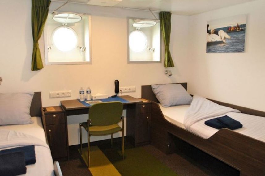 Twin Porthole Cabin - Ortelius Antarctica