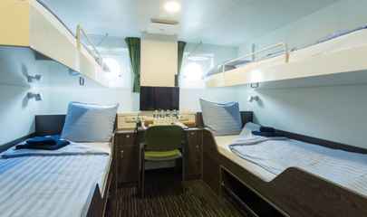 Quadruple Porthole
