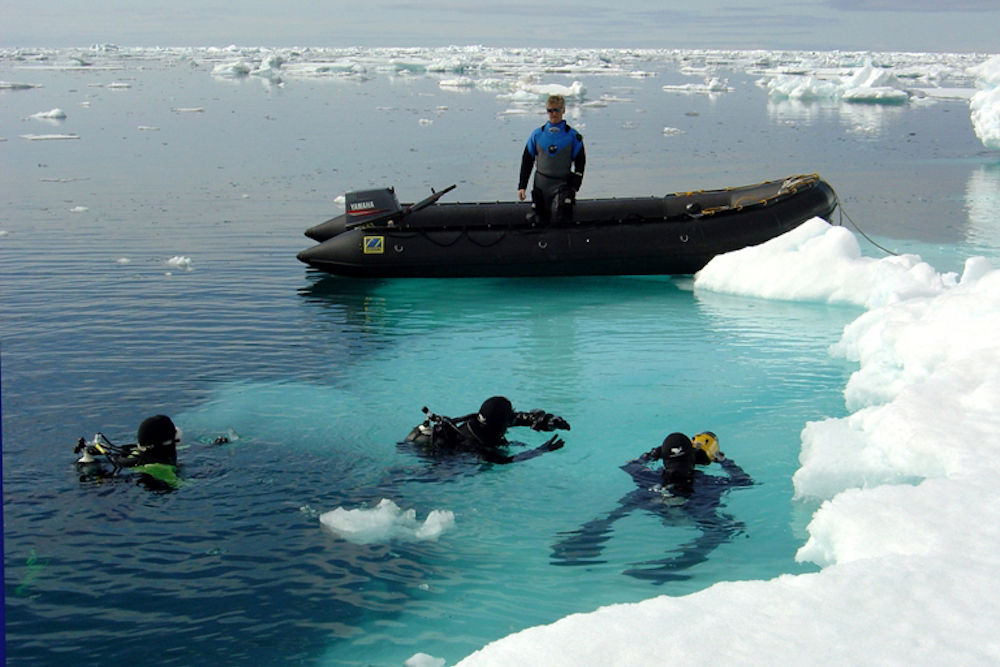 Check Dive - Plancius Antarctica