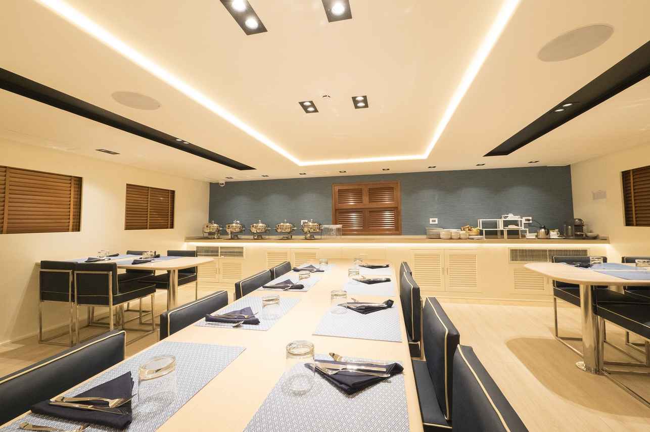Salle à manger  - Red Sea Blue Force 3