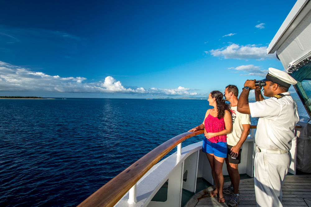 Navigating Fiji - Reef Endeavour