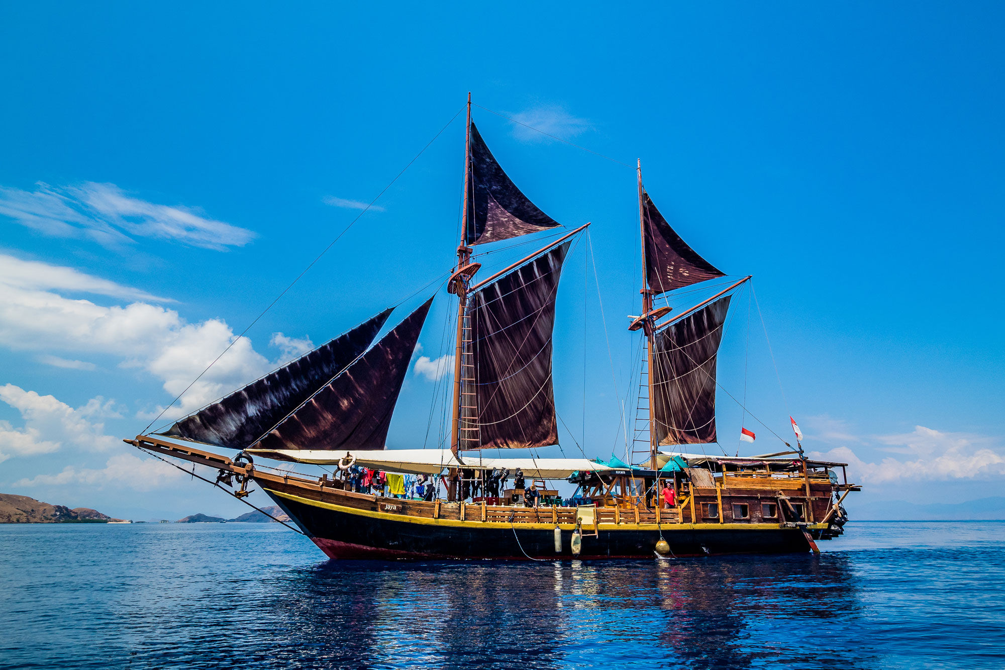 Jaya Дайвинг-сафари, Индонезия - LiveAboard.com