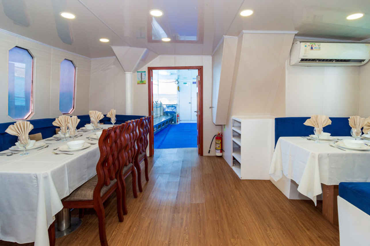 Dining Room - Danubio Azul