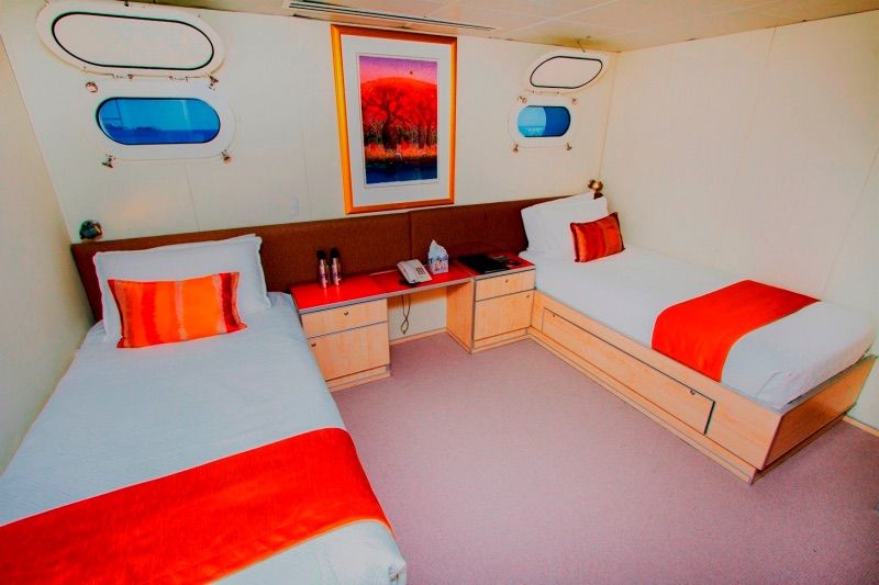 Ocean Class twin cabin