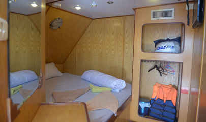 Main Deck - Master Cabin