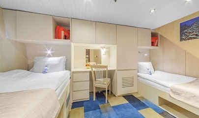 Standard Twin Cabin