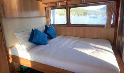 Upper Deck Cabin