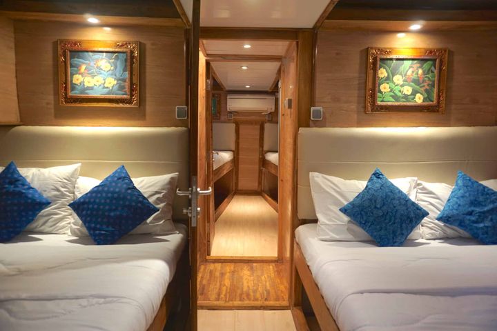 Lower Deck Cabin