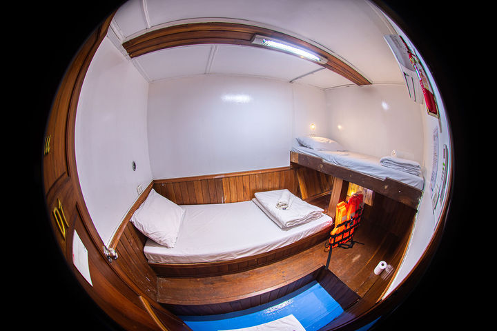 Twin Non-Ensuite Cabin