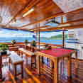 Abendessen im Freien - Manta Queen 8