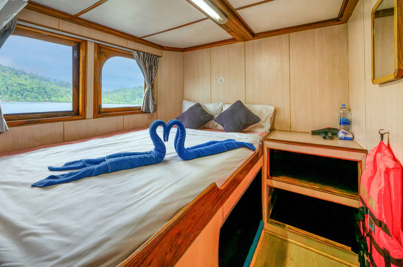 Cabina doble - Manta Queen 8