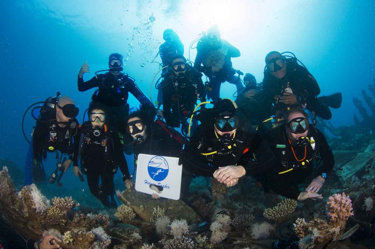 Diving with Heaven Saphir